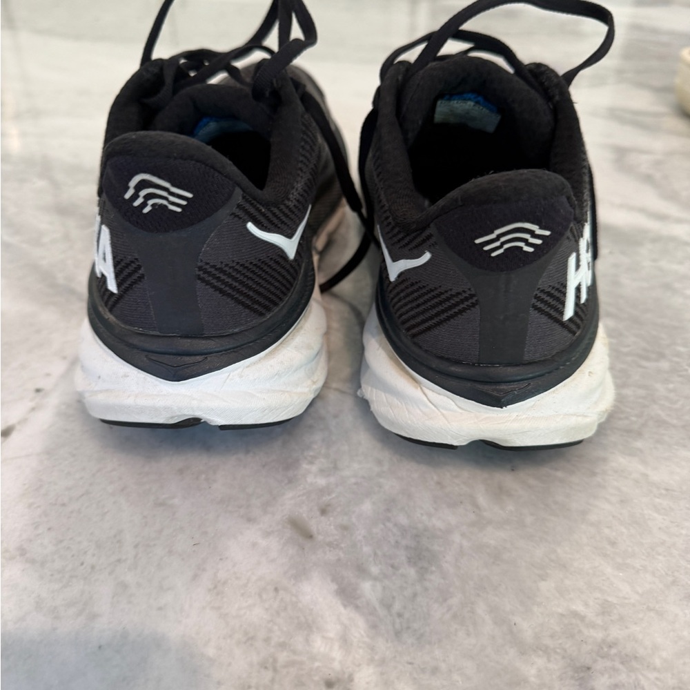HOKA Clifton 9 - Picture 5 of 6